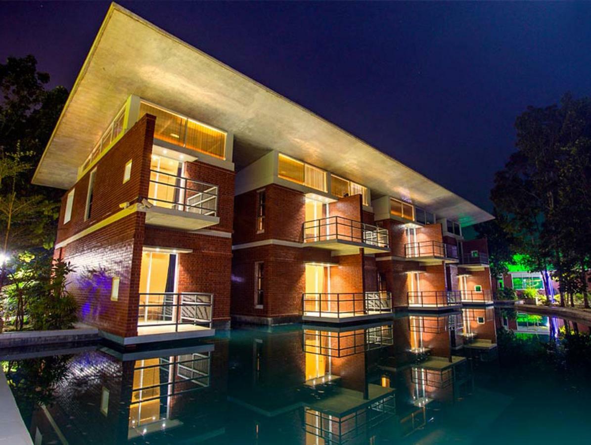 Sarah Resort Gazipur Екстер'єр фото