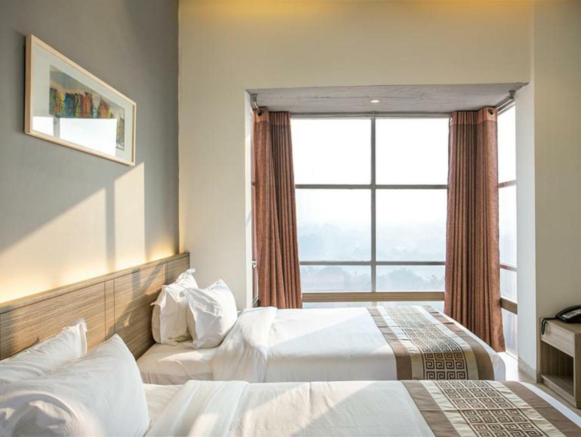 Sarah Resort Gazipur Екстер'єр фото