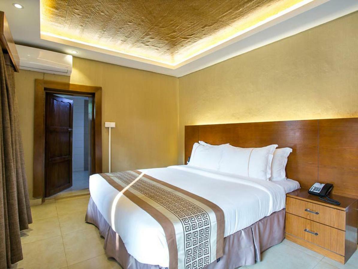 Sarah Resort Gazipur Екстер'єр фото