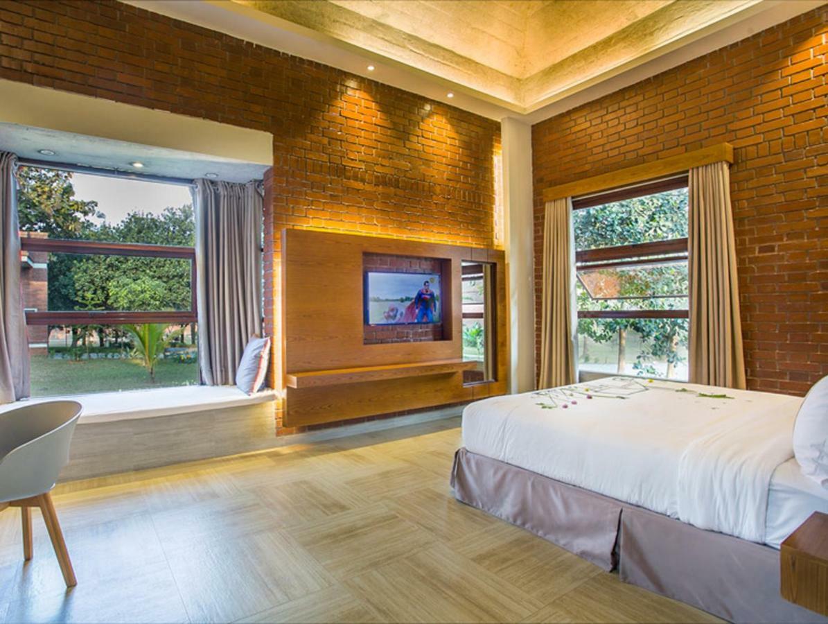 Sarah Resort Gazipur Екстер'єр фото